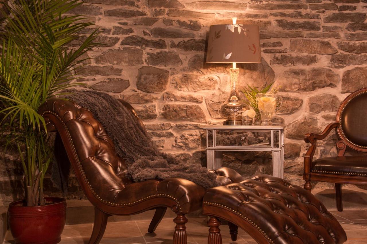Gothic Eves Inn And Spa Bed And Breakfast Trumansburg Bagian luar foto